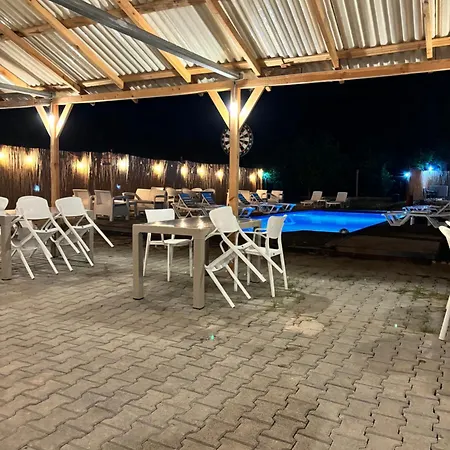 Antalya Havuzlu Luxusní stan *